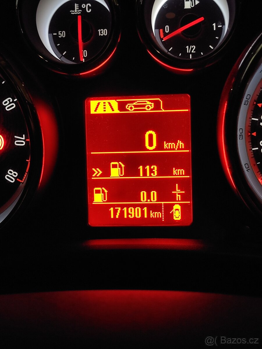 Opel Astra J 1.4 benzin - 4