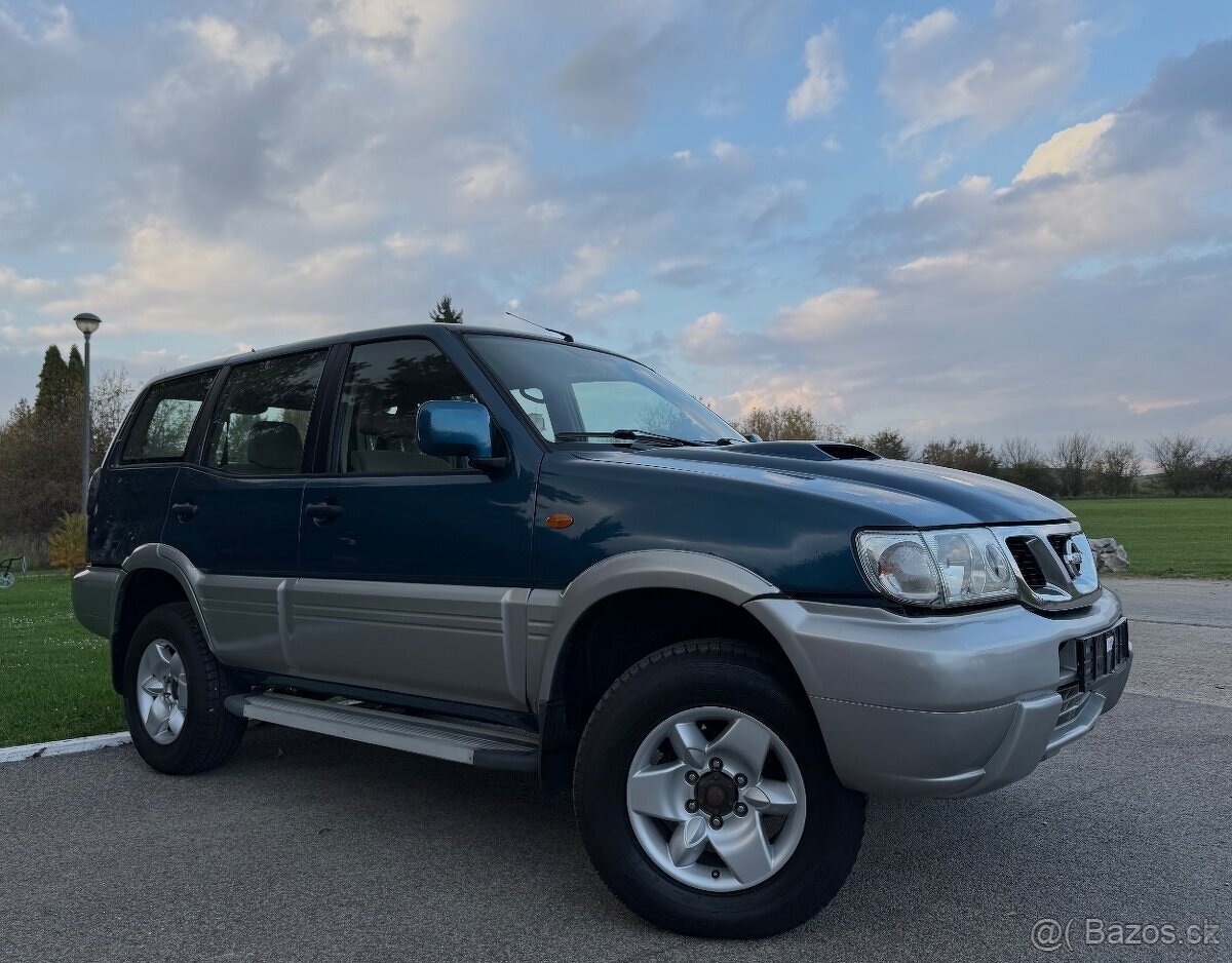 Nissan Terrano II 2.7 Tdi 4x4 Elegance • dovoz Taliansko • - 4