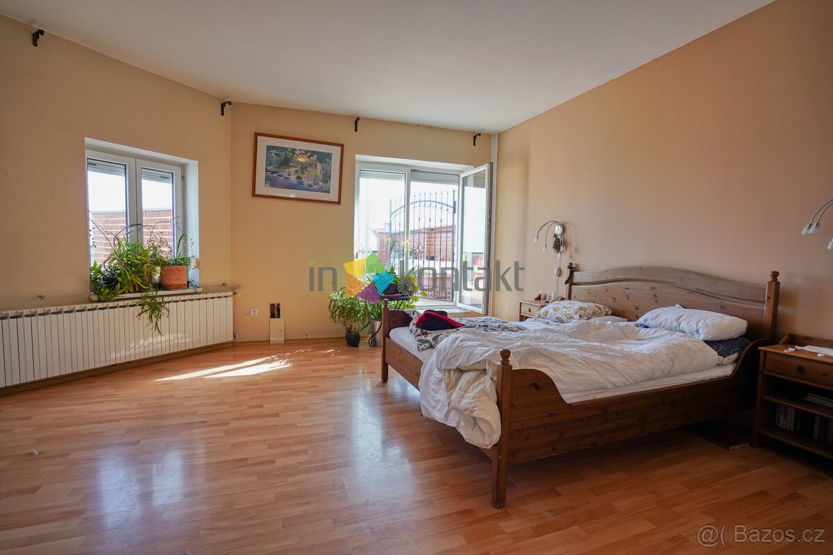 Prodej byty 3+1, 192 m² - Znojmo, ev.č. 00421 - 4
