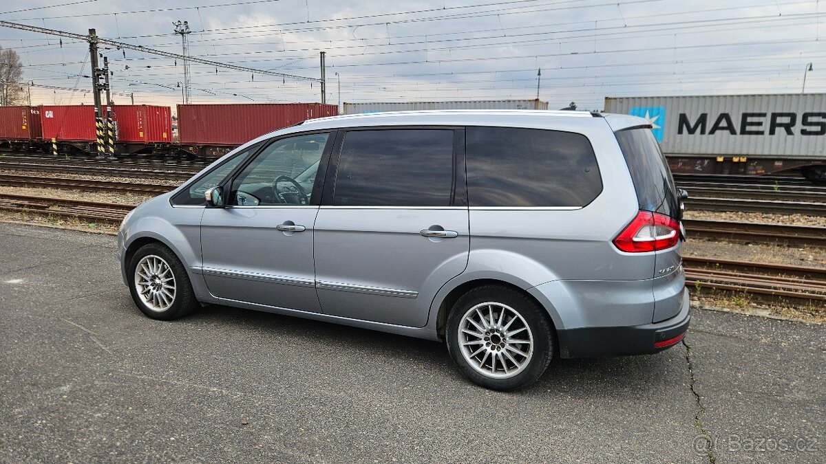 FORD GALAXY - 4