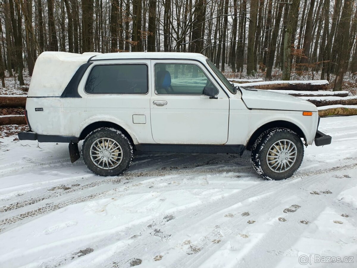 Lada Niva 1.7i - 4