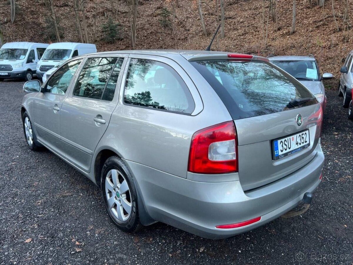 Škoda Octavia Combi 1.6 TDI 77 kW klima tažné 2010 - 4