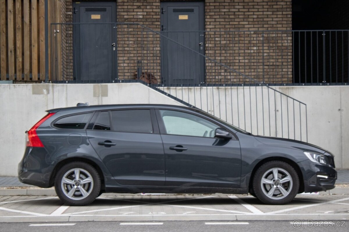 Volvo V60 A/T 84kW - 4