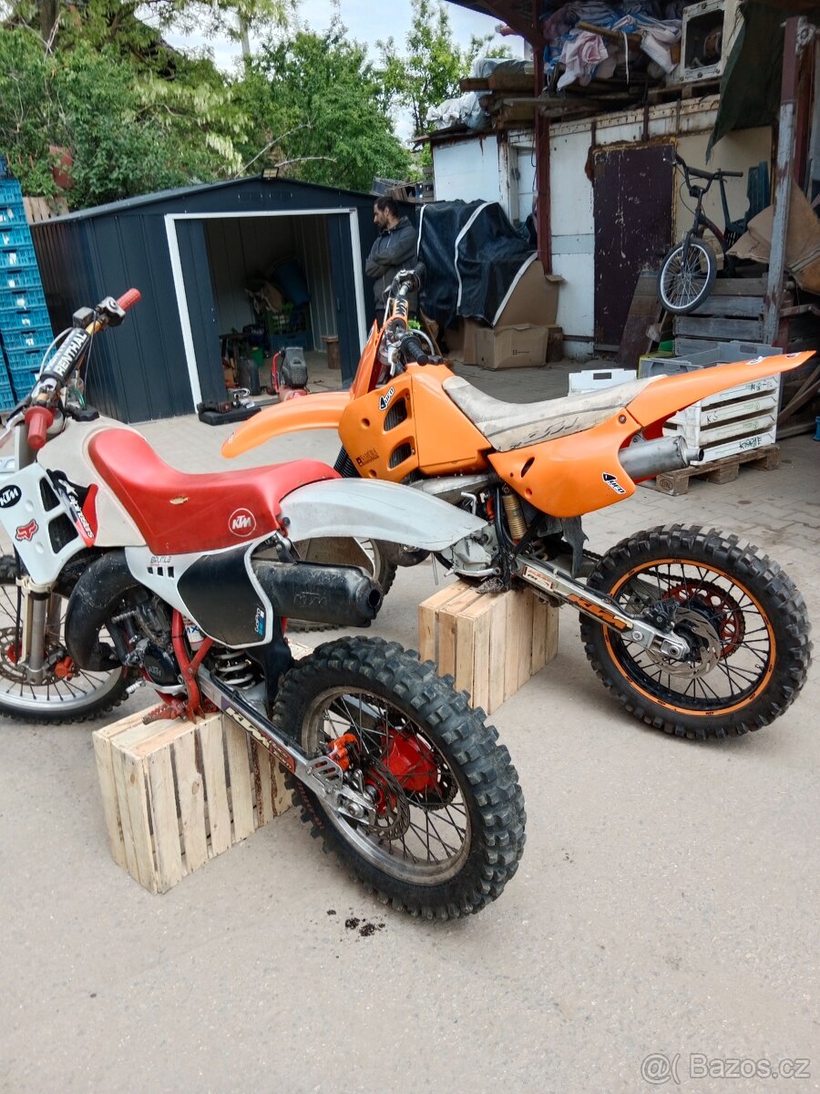 2x KTM 125