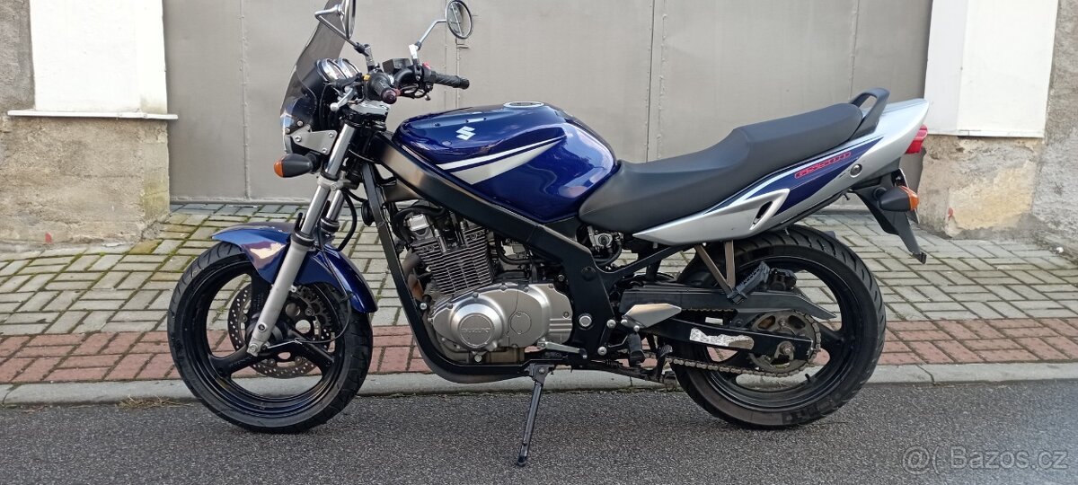 Suzuki gs500 - 4