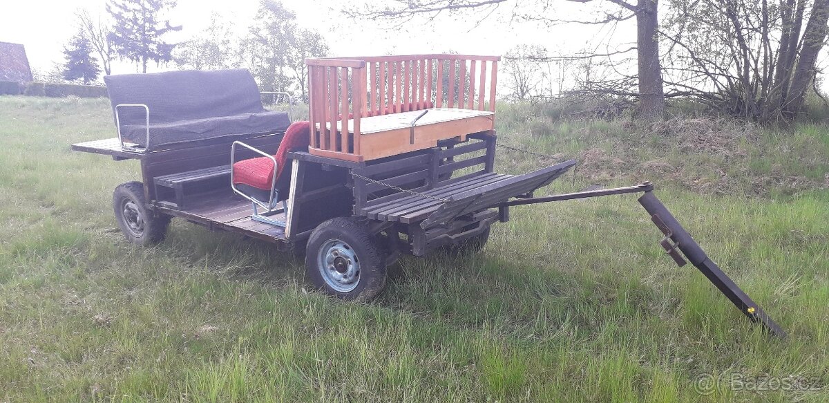 Vůz za traktůrek nebo za koně. - 4