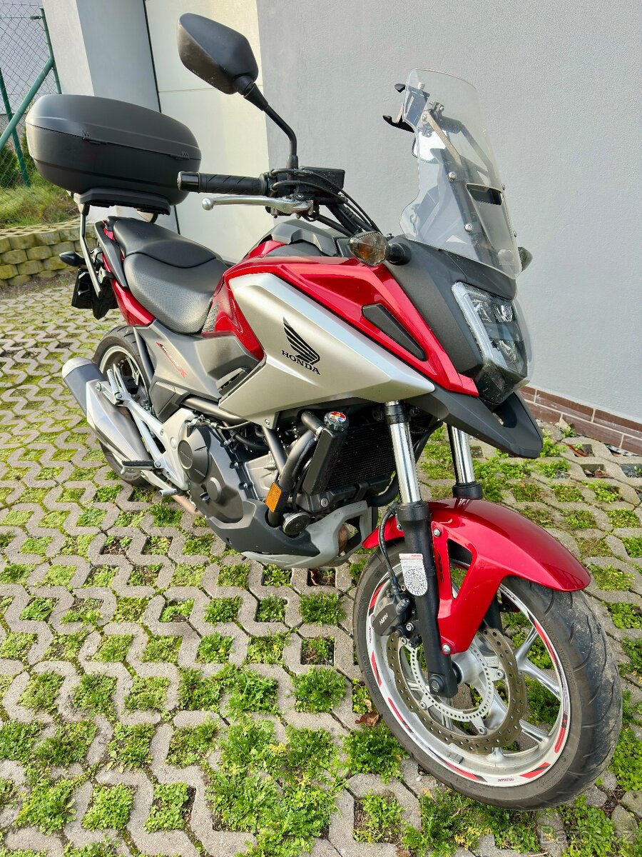 Honda nc 750 x - 4