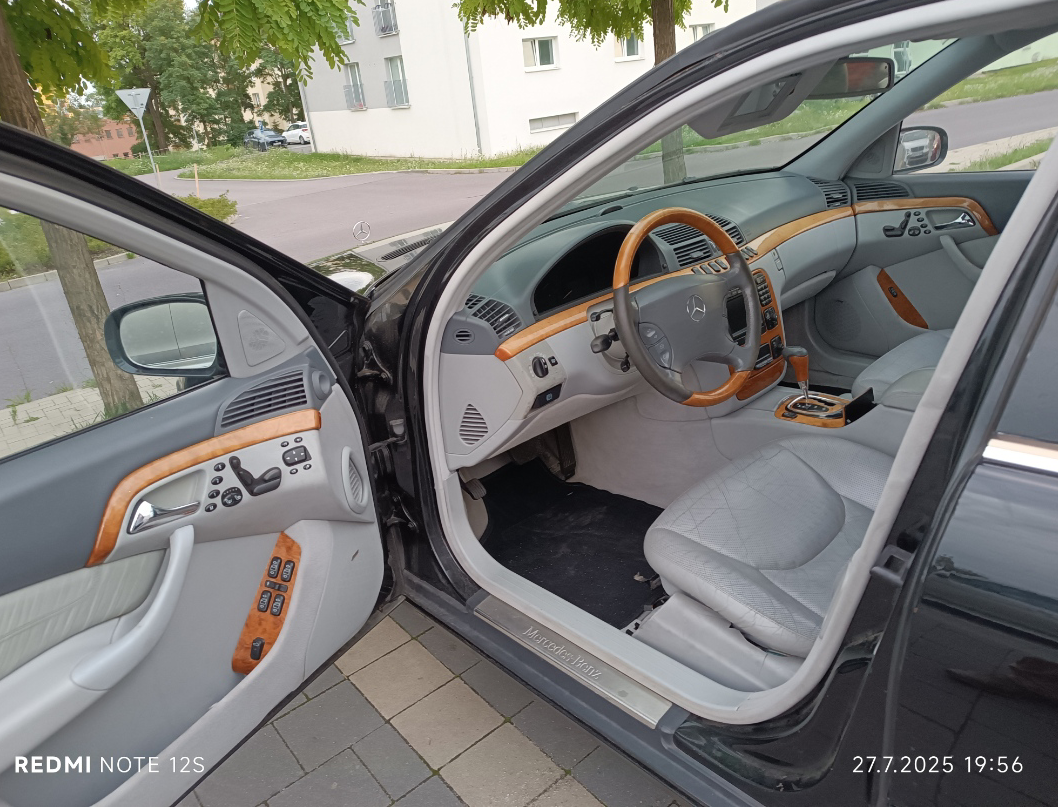 s 320, 165 kW, benzín - 4