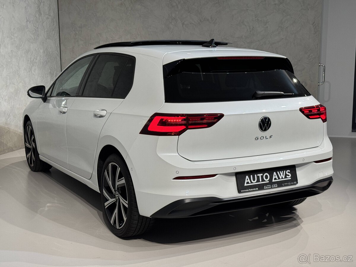 Volkswagen Golf 2.0TDi Life IQ Light Panorama Virtual - 4