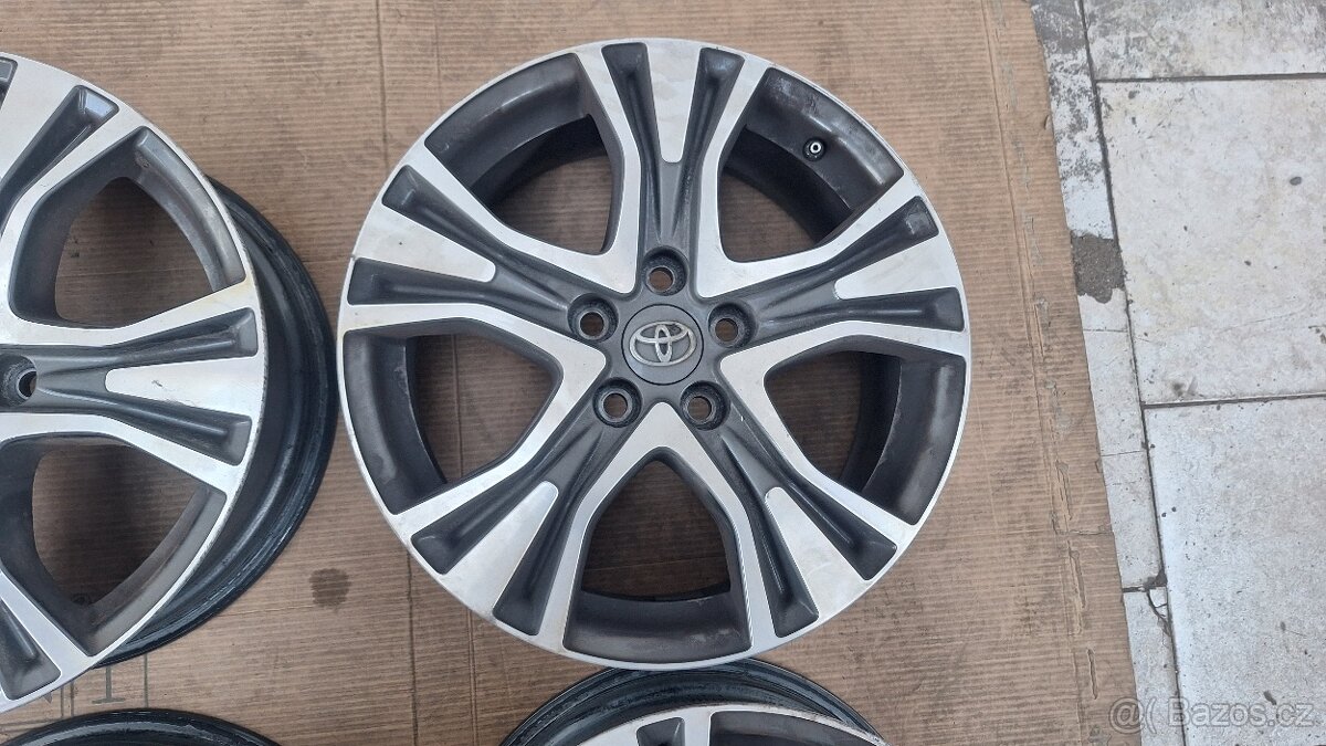Alu kola Toyota 17" 5x114,3 7J ET39 Rav4 - 4