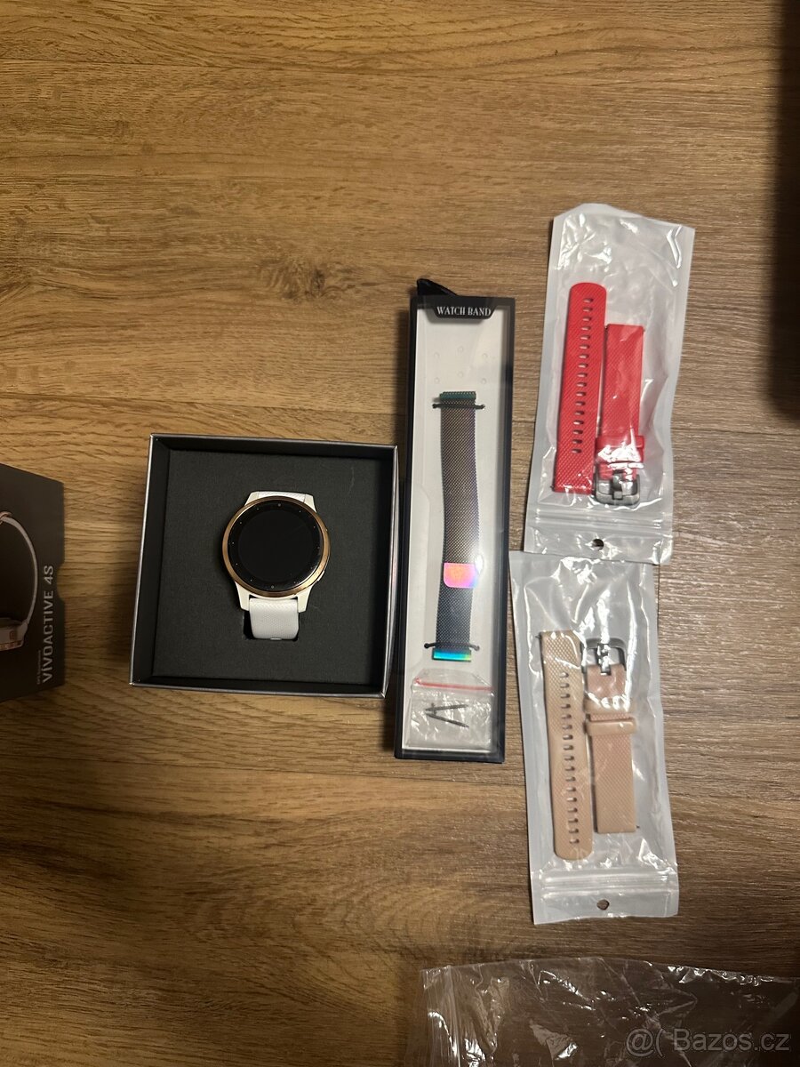 Garmin vivoactive 4S + naramky - 4