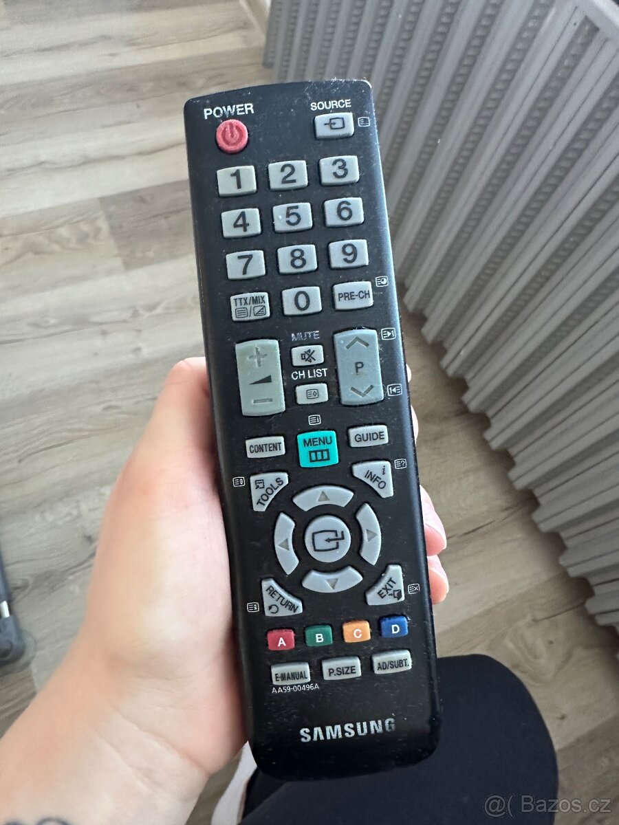 Samsung TV + set-top box - 4