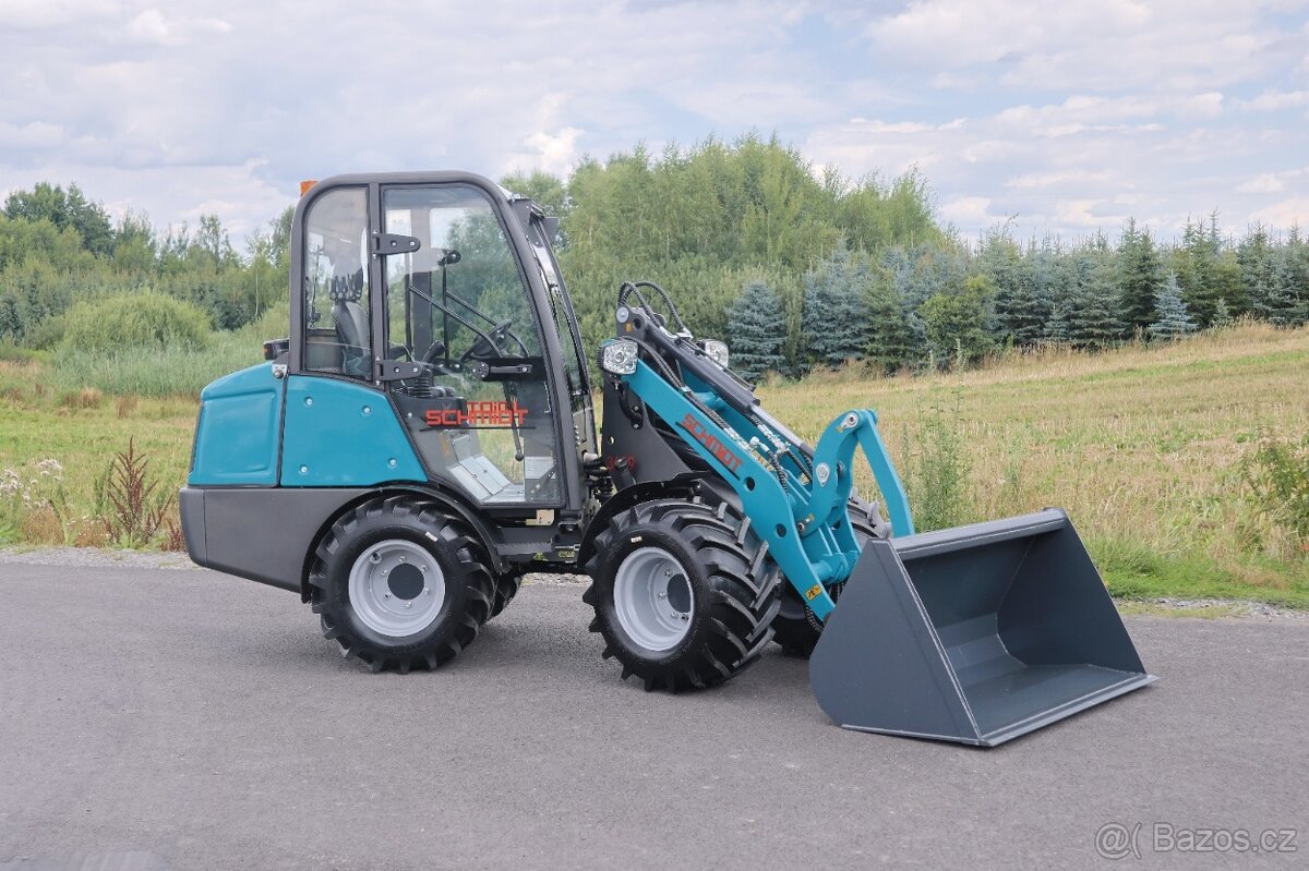 kloubový nakladač, model 3639 - 4