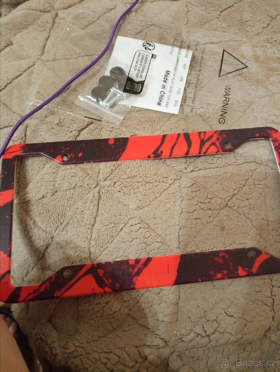 Nový rámeček pod SPZ - 4