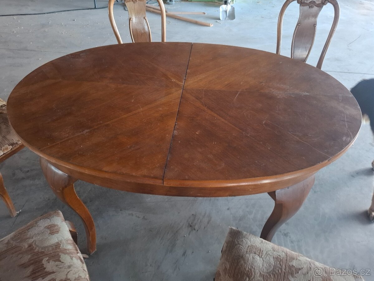 Prodám Starožitný nábytek - 4