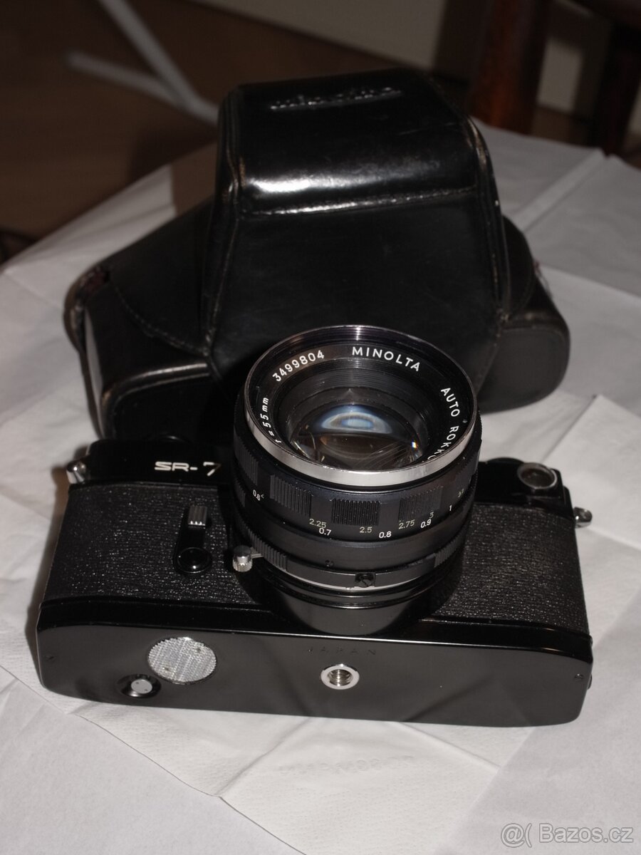 Minolta SR-7 black paint - 4