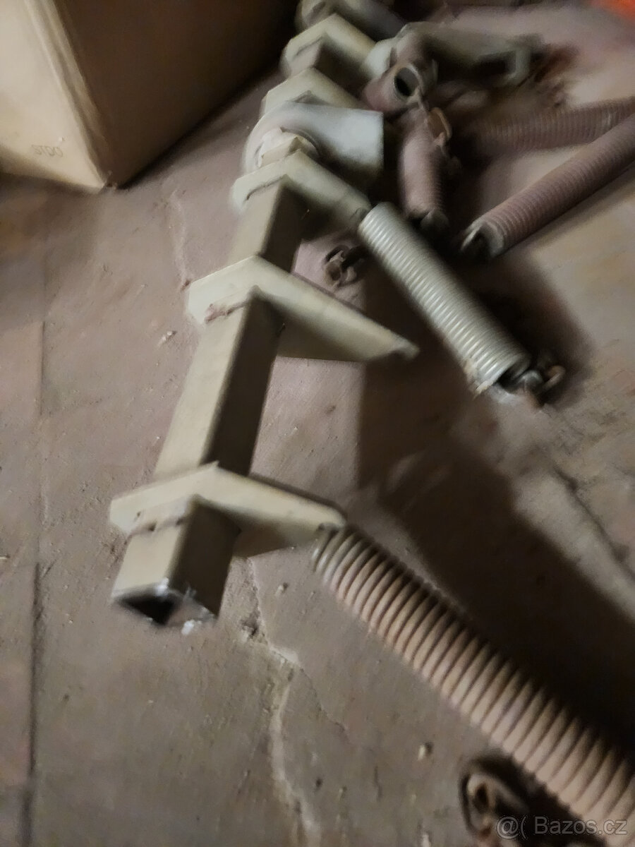 pritlak na seci stroj - 4