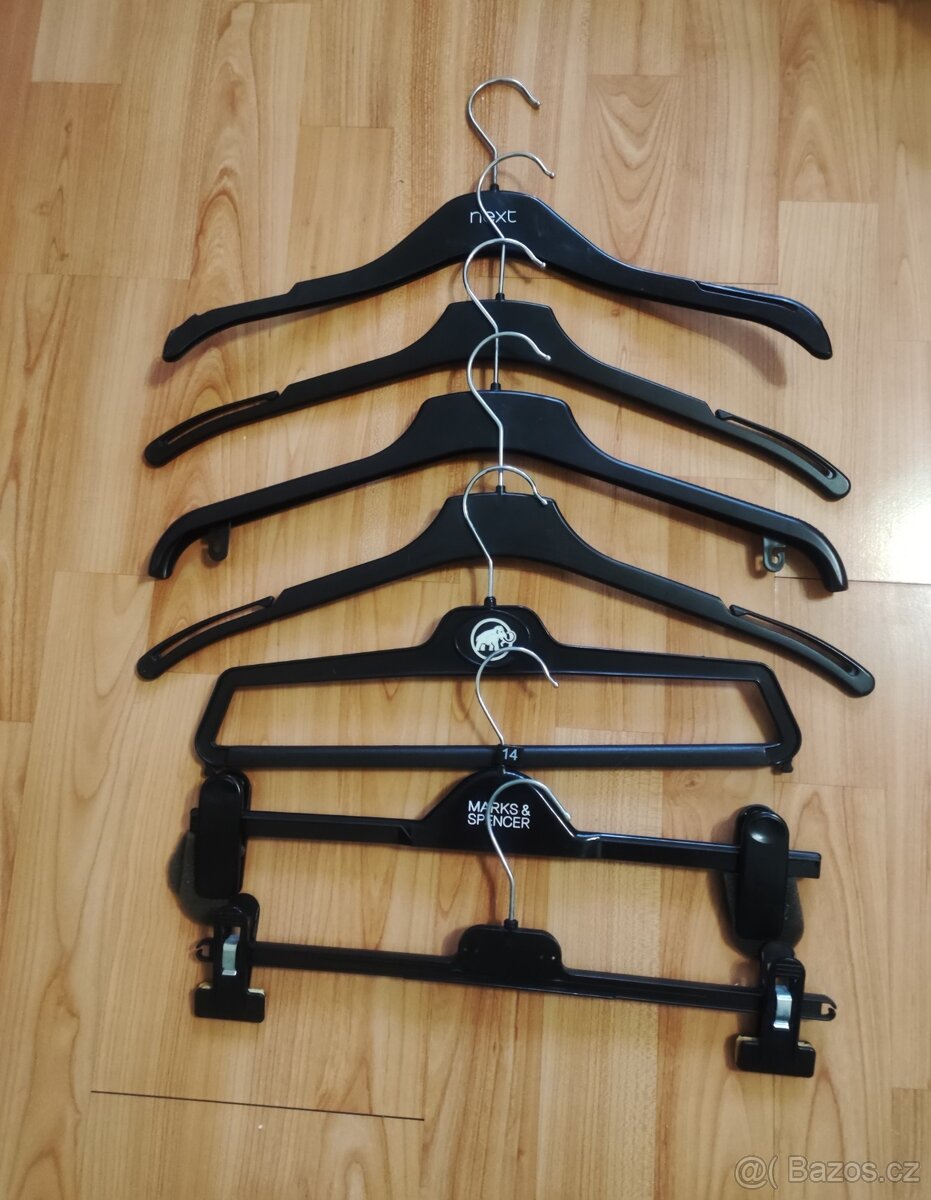 Mix různých ramínek 43 ks - 4