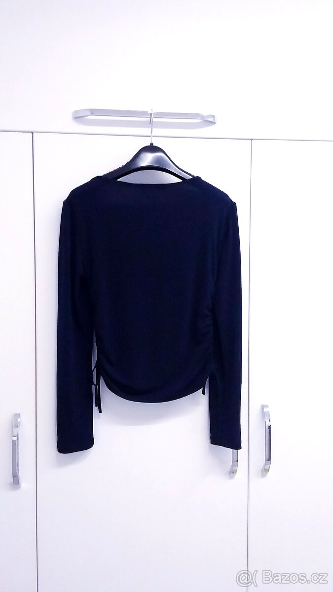 Tmavě modré tričko vel. S zn. TRENDY OL - 4