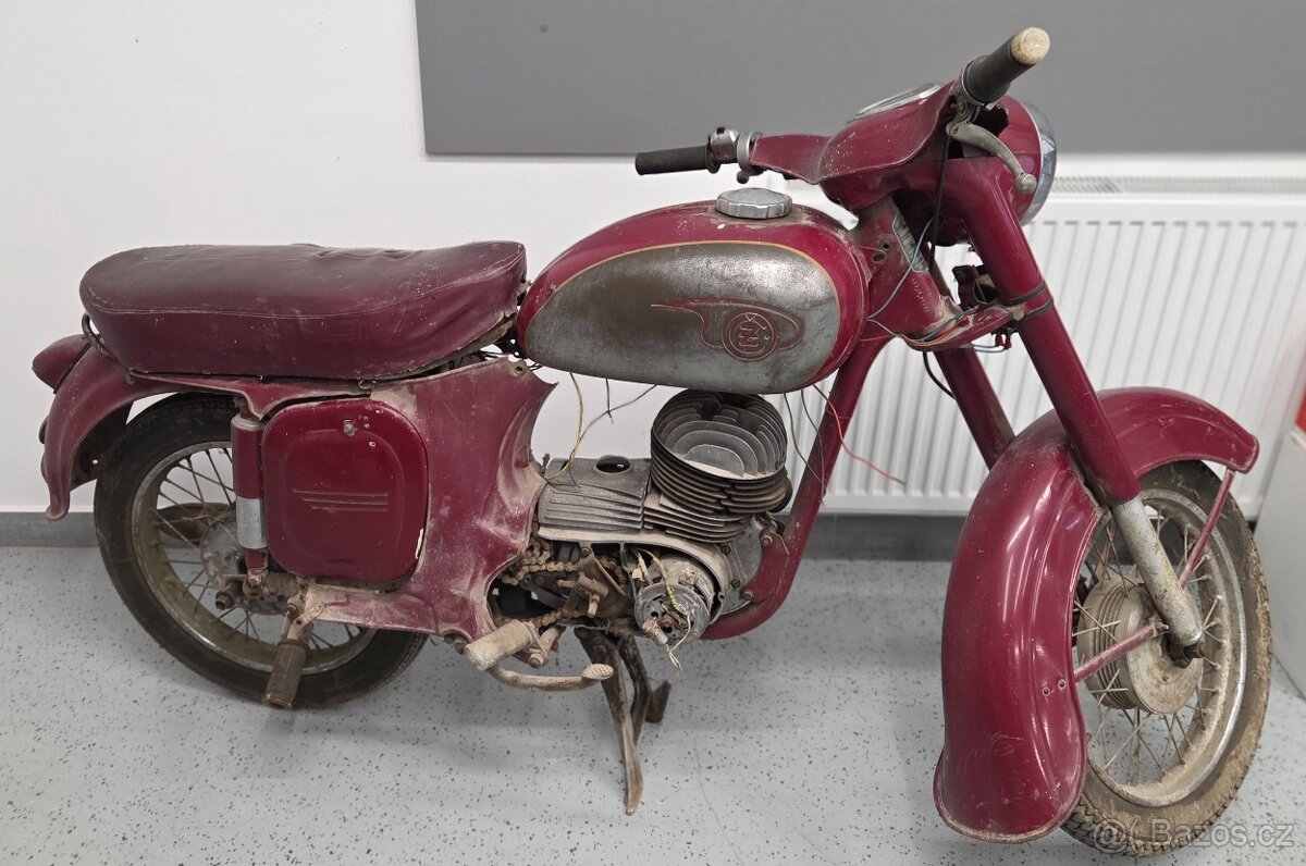 Jawa ČZ 125/453 De Luxe rv 1966 - 4