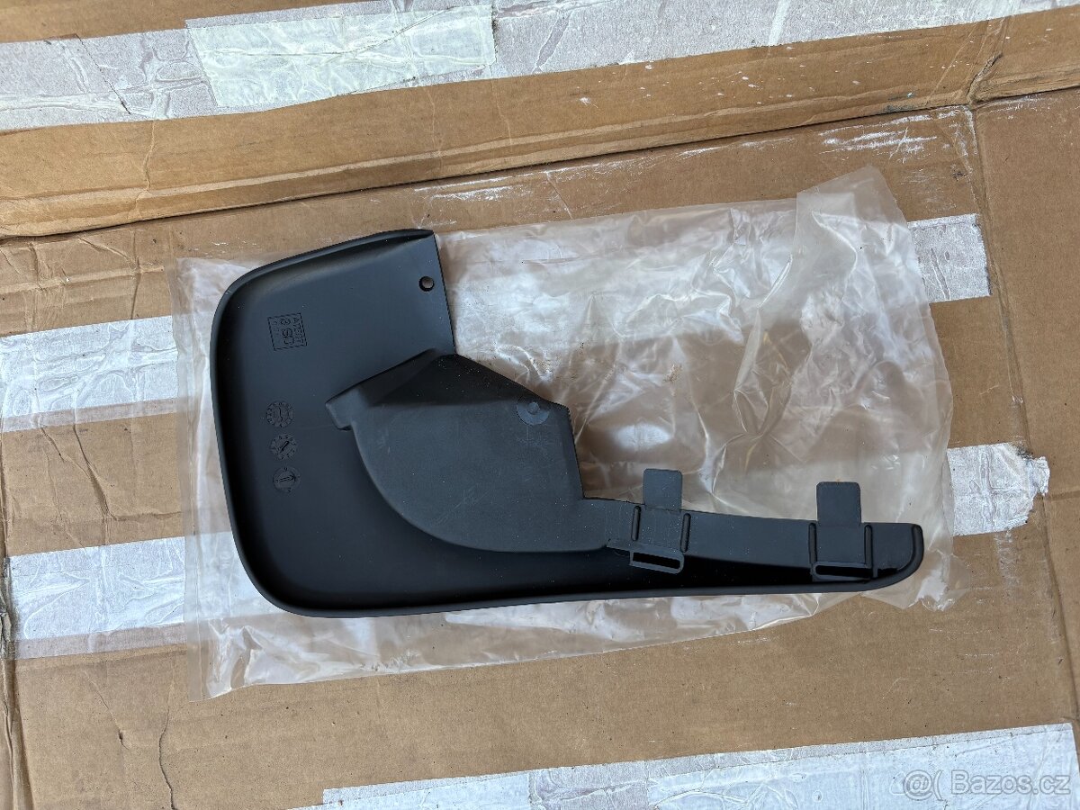 Přední zástěrka Felicia (original ŠKODA) - 4