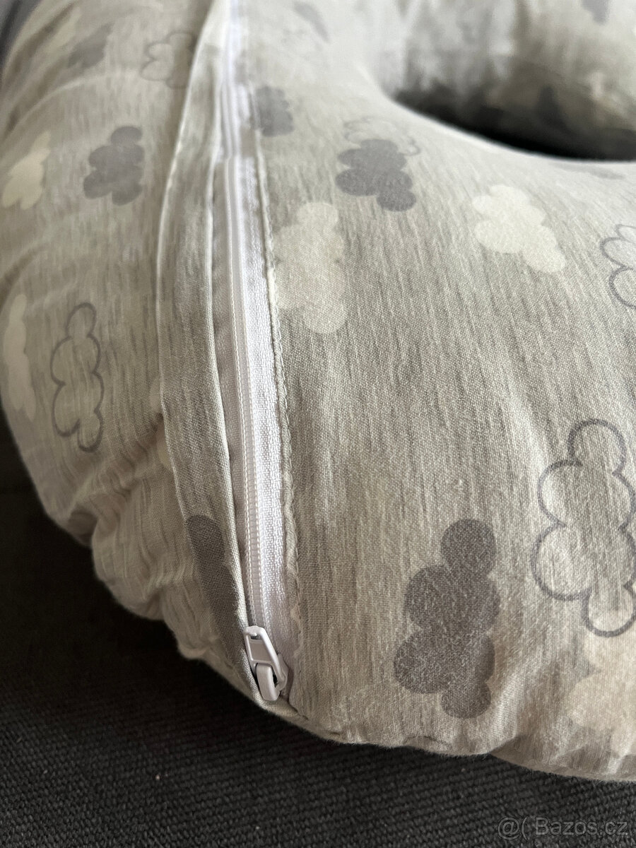 Kojicí polštář Boppy - 4