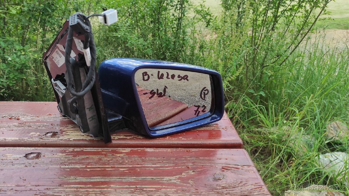 Mercedes B w246 zrcátko - 4