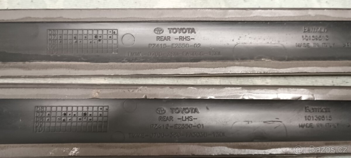 Dveřní lišty Toyota Avensis 2010 - 4