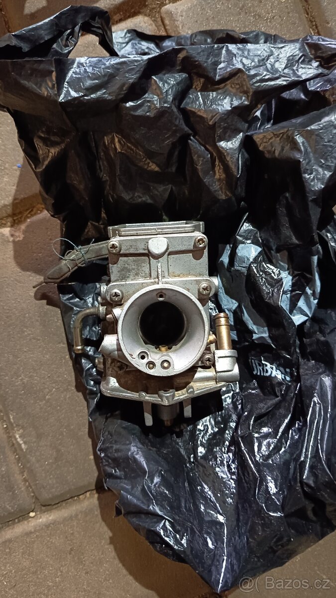 Motor Yamaha dt 125 plus díly - 4