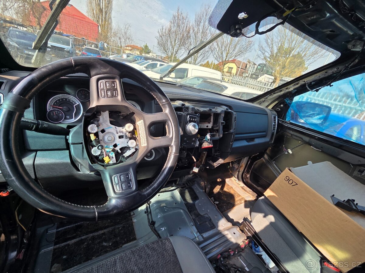 RAM 1500 koupím díly - 4