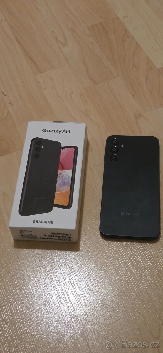 Samsung A14 černý - 4