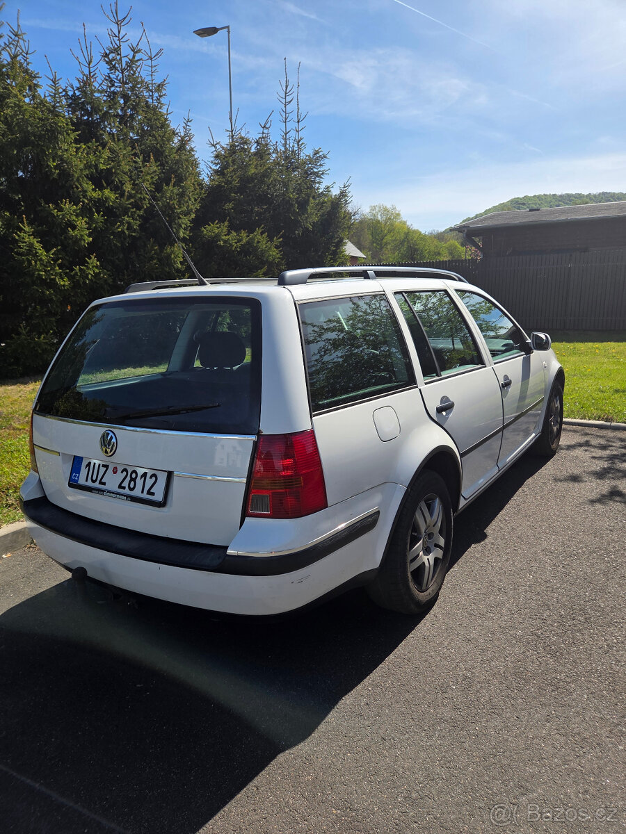 VW GOLF VARIANT - 4