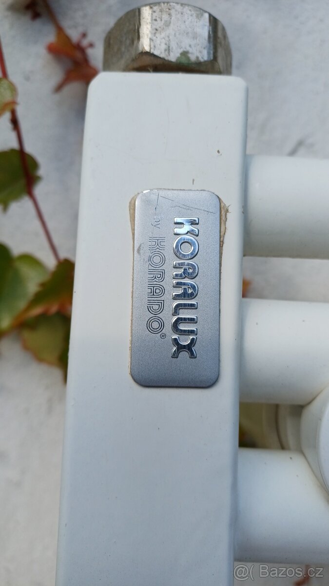 Koupelnový žebřík a topnou tyčí - 4