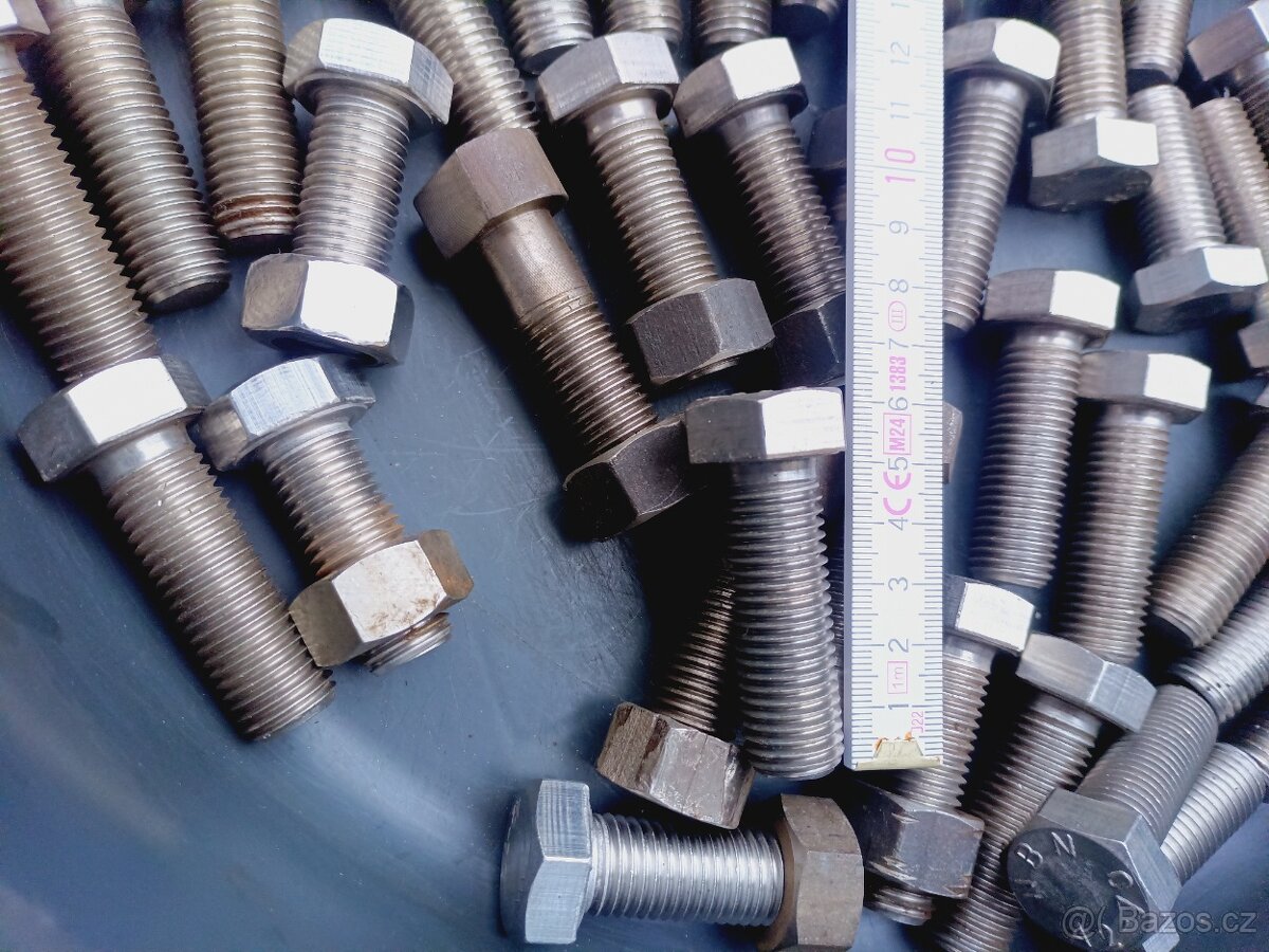 Šrouby nerez - 4