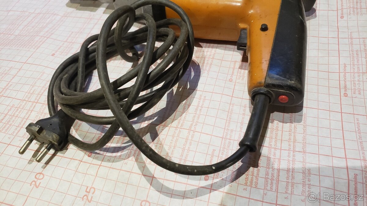 Příklepová dvourychlostní vrtačka NDR/Narex - 4