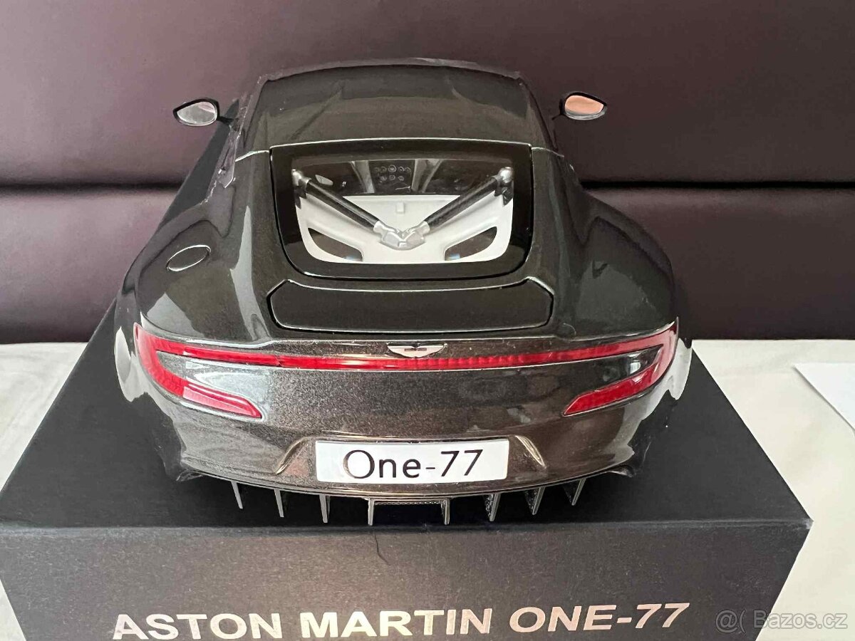 1:18 Autoart, Aston Martin - 4