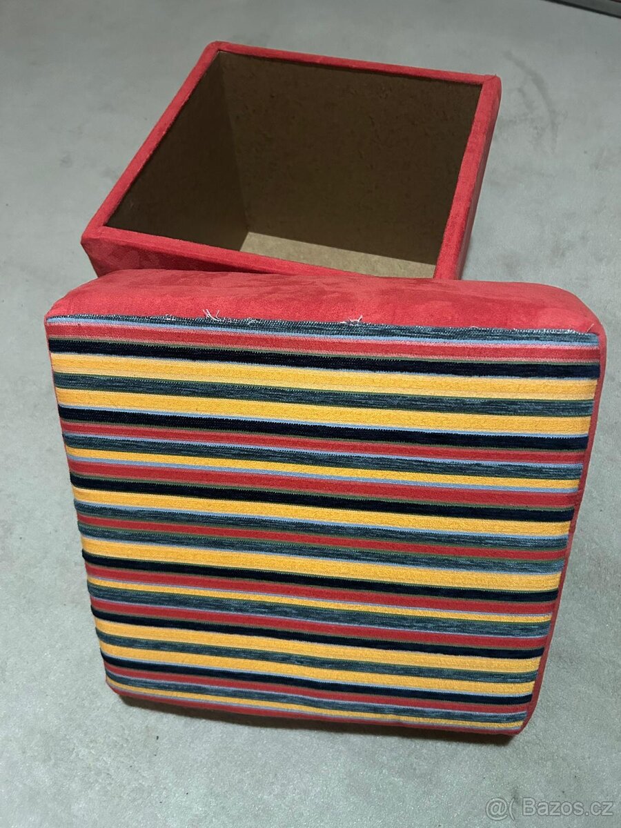 Čalouněný semišový taburet - 4