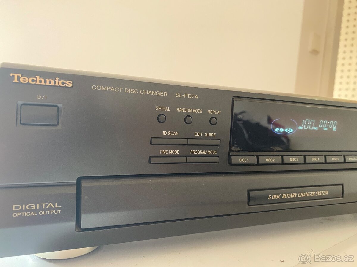 CD měnič Technics SL-PD7A (5-Disc Changer) - 4