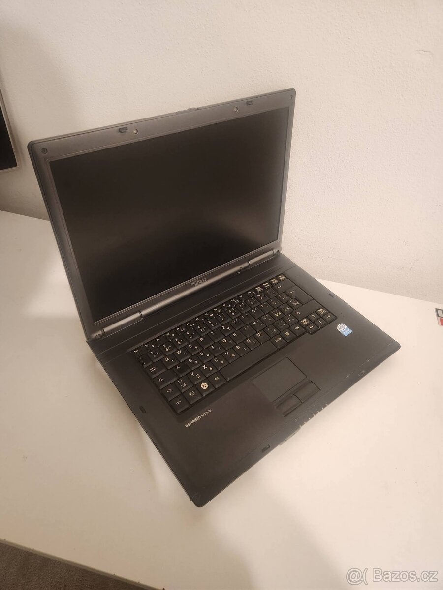 Fujitsu Siemens ESPRIMO Mobile V5535 - 4