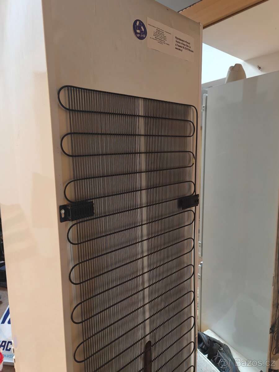 Beko Fridge Freezer - 4