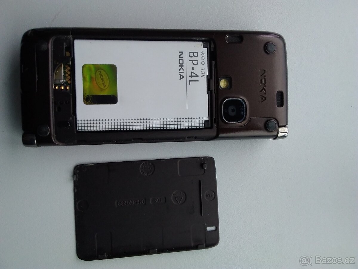 NOKIA komunikátor E90 - 4