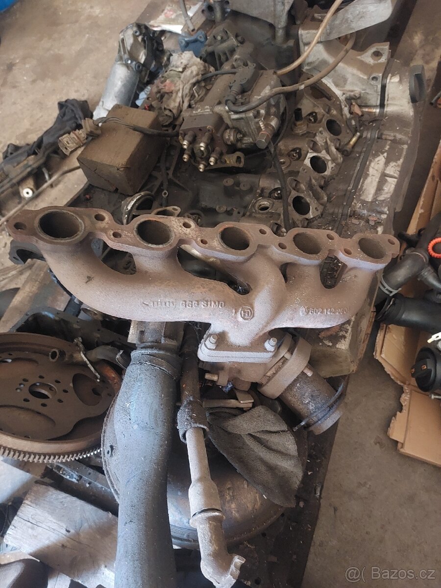 Motor Mercedes 2.9TD + příslušenství - 4