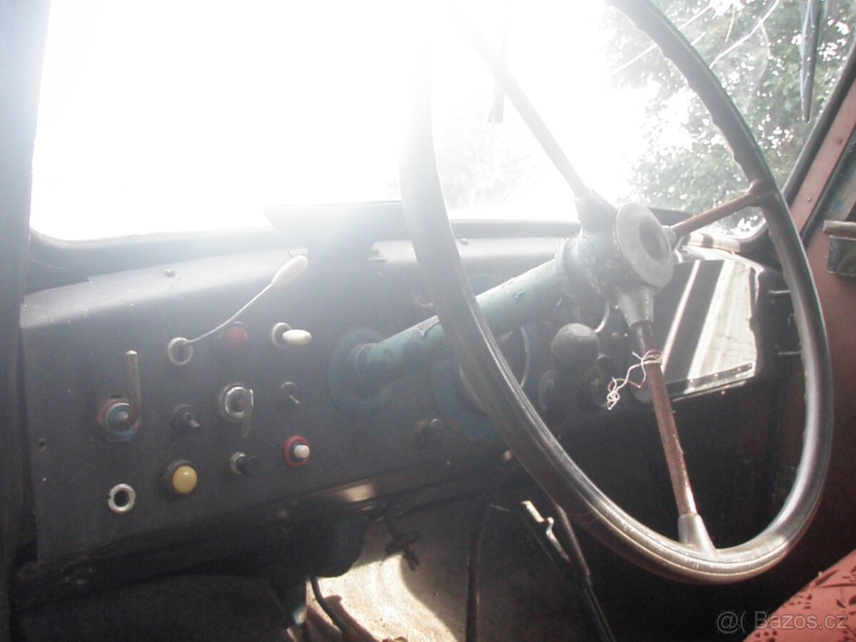 veteran garant valnik nafta zetor