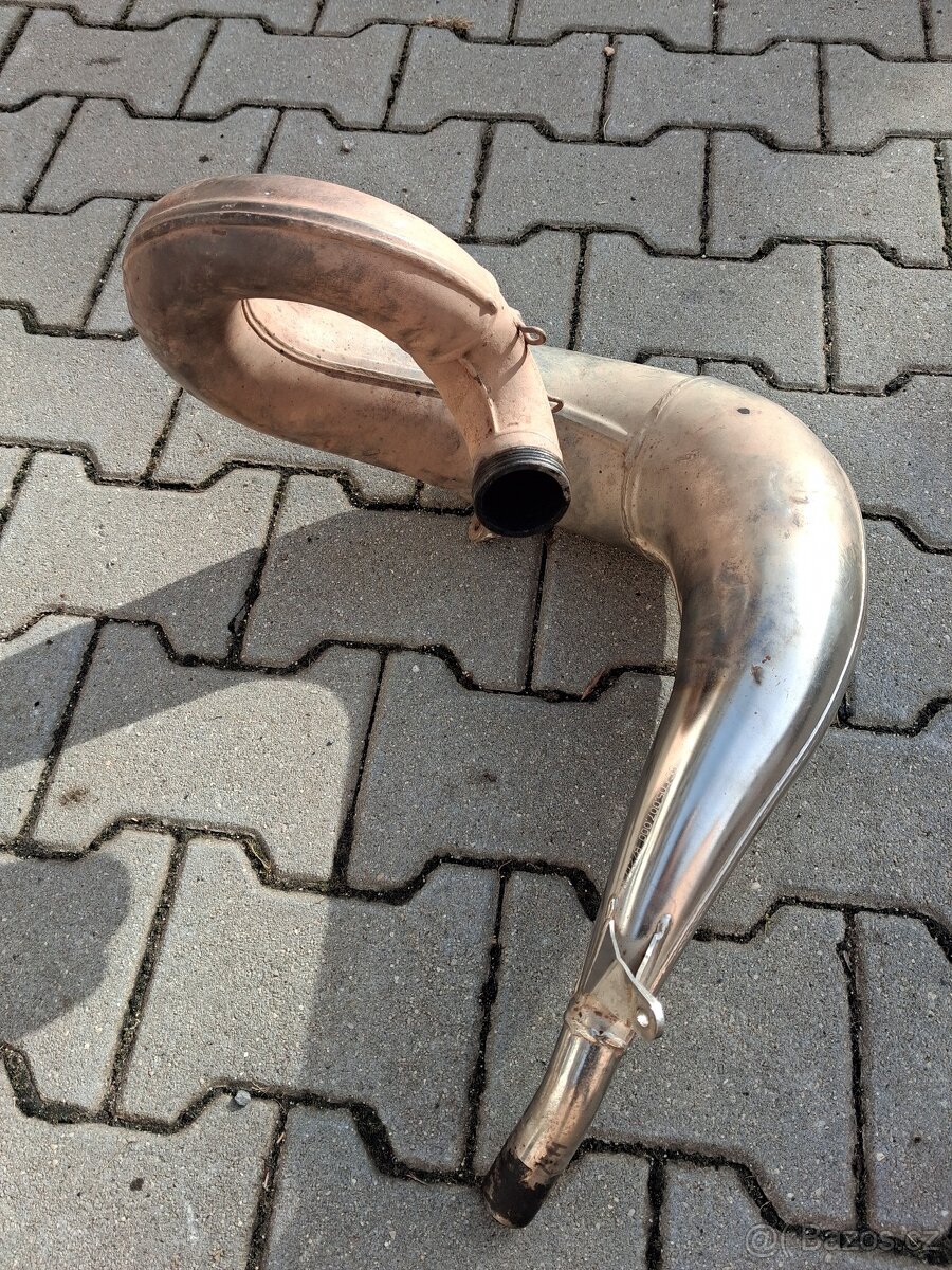 KOLENO VYFUKU KTM EXC - 4