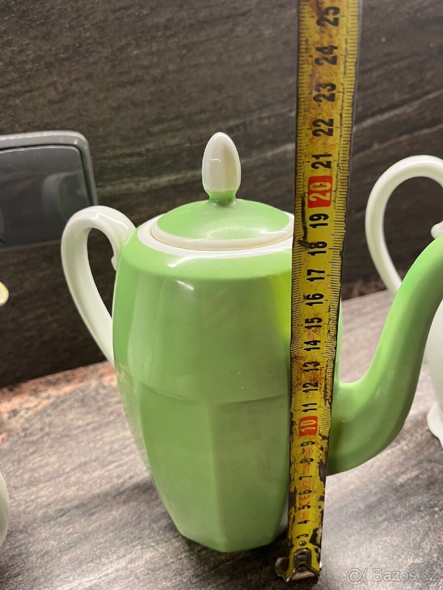 Staré porcelánové konvice - 4