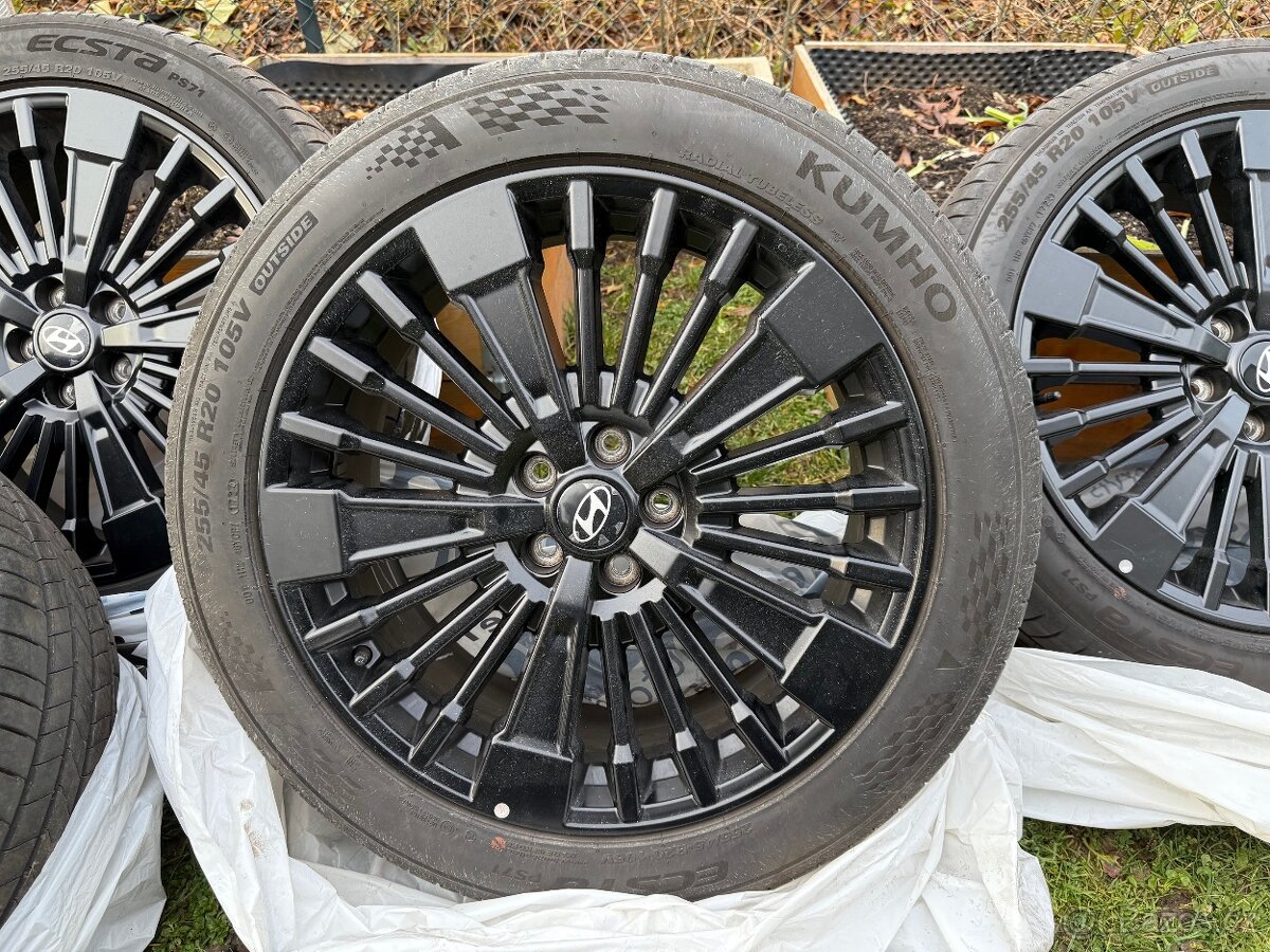 HYUNDAI SANTA FE disky 5x114,3 R20 8,5J x 20 ET54 +pneu - 4