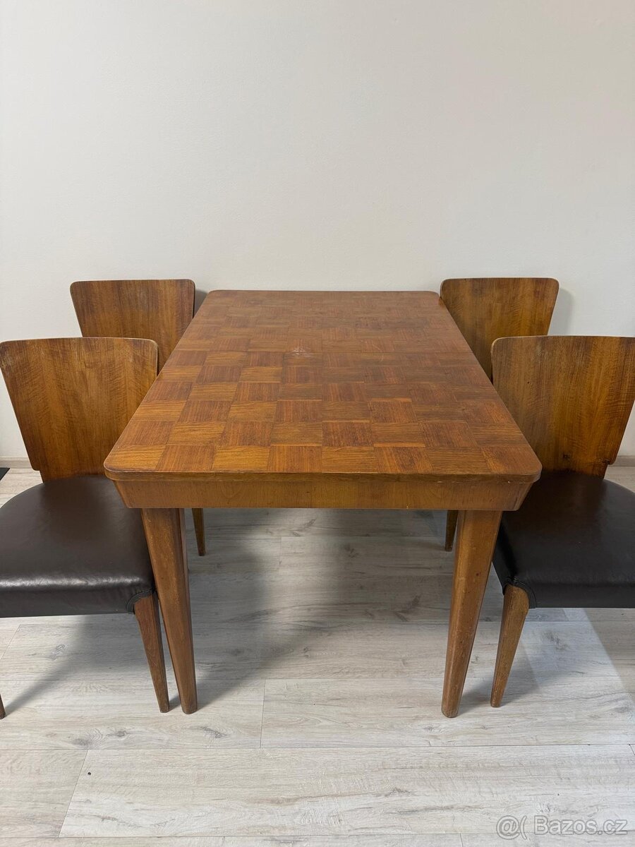 Jídelní set – stůl + 4 židle, halabalovský styl - 4