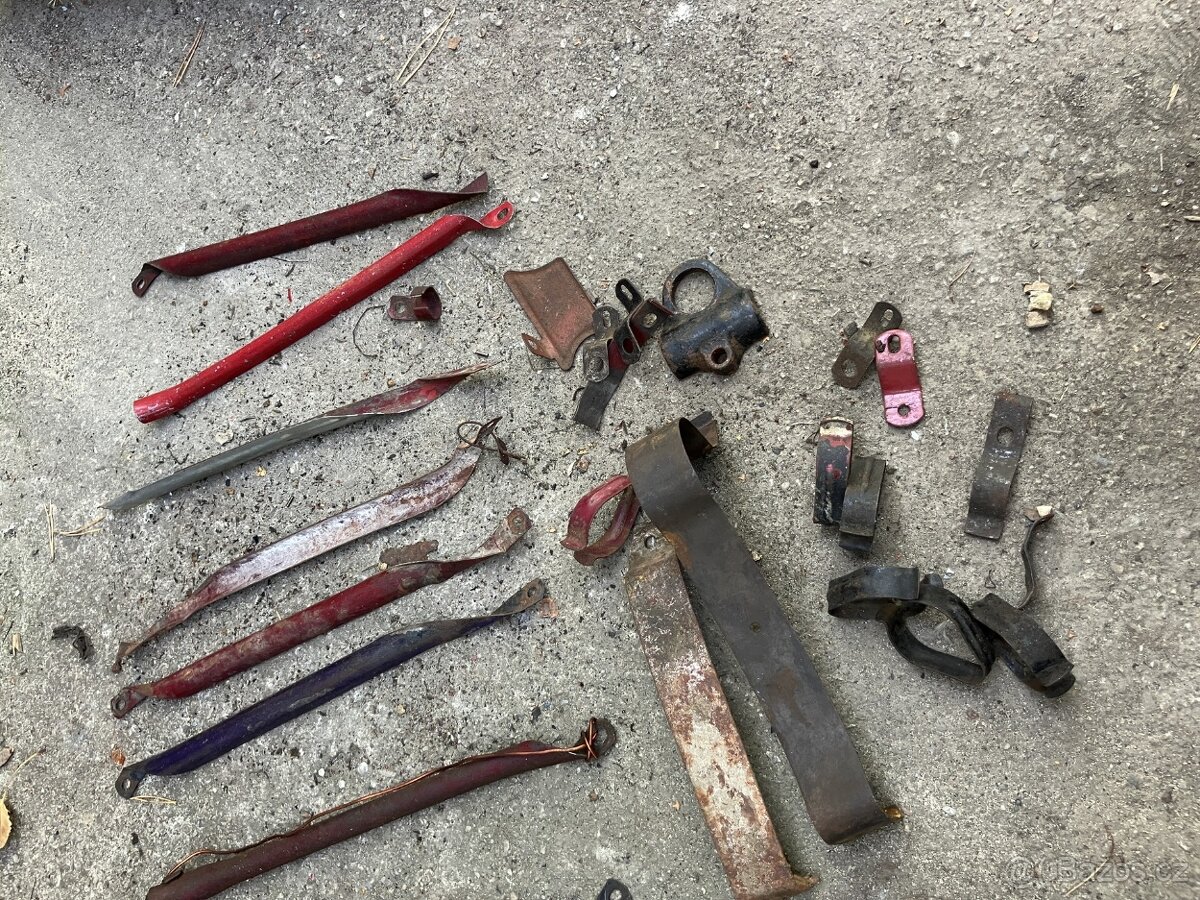 jawa držák tachometru - 4