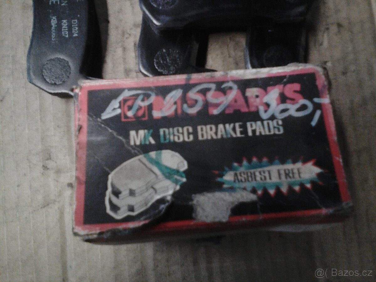 brzdové destičky Nissan Micra - 4