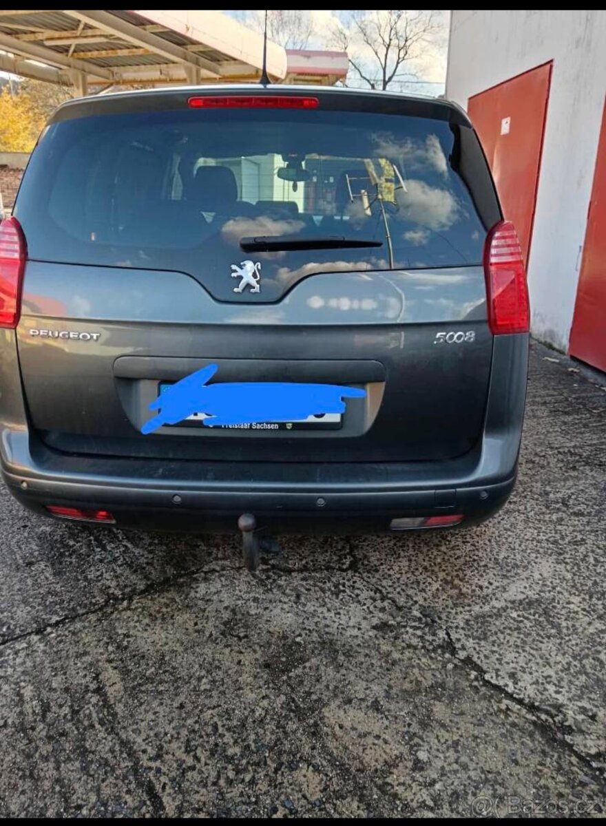 Peugeot 5008 - 4